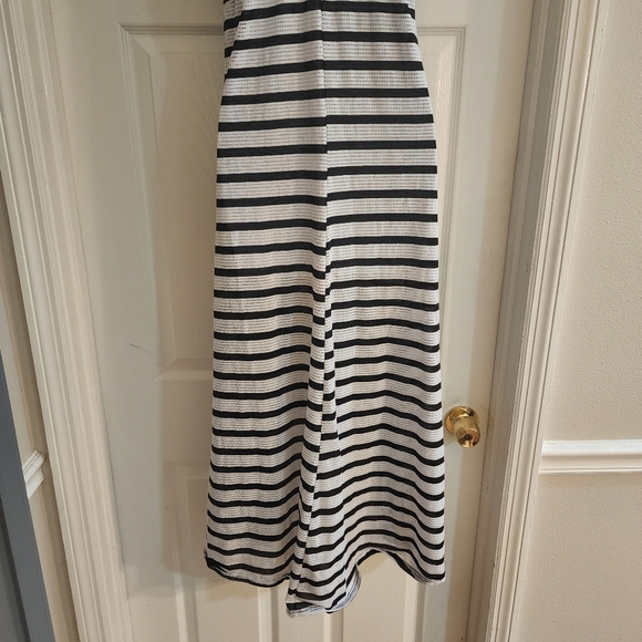 Spanx Beach Cover Dress - Picture 8 of 16